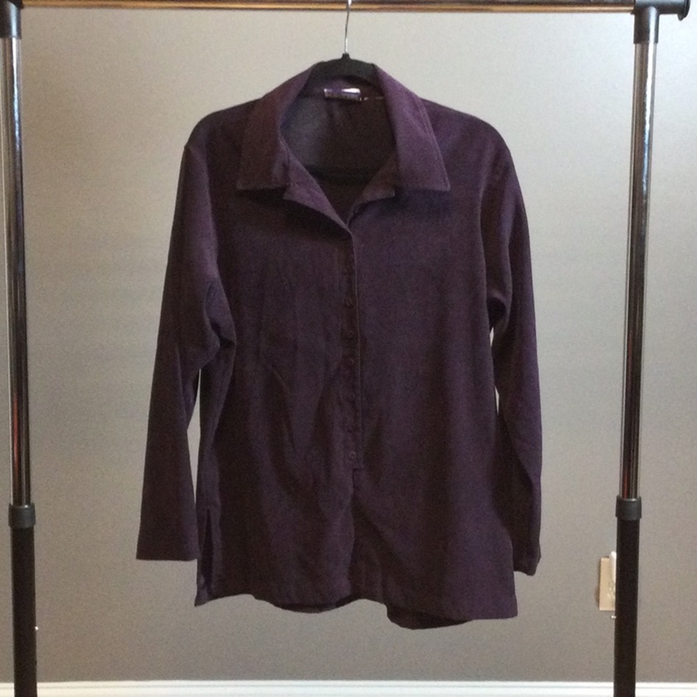 XL Erika & Co deep purple brushed button down top